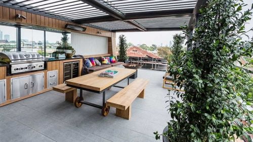 Tạo không gian thư giãn ngay tại nhà với thiết kế bếp trên sân thượng